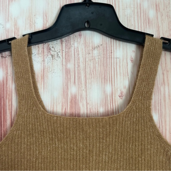 Everlane Camel Tan The Cozy Stretch Cropped Wool Blend Tank Top - Picture 4 of 9